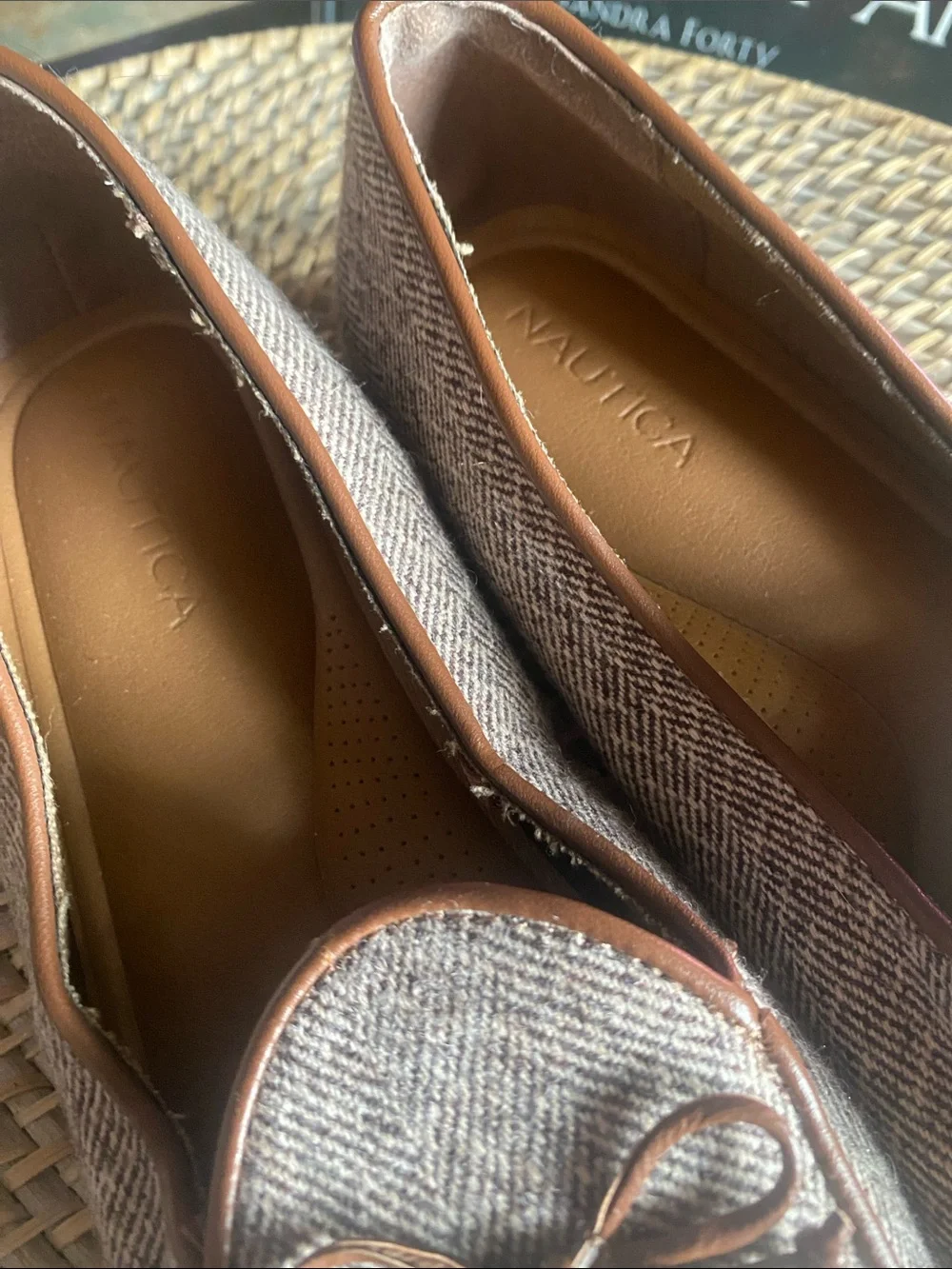 NAUTICA KELLINE BROWN HERRINGBONE TWEED Bow Vamp Slip-On FLATS 8
